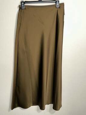 UNIQLO Women's Satin Midi Skirt in 36 Brown Size Medium